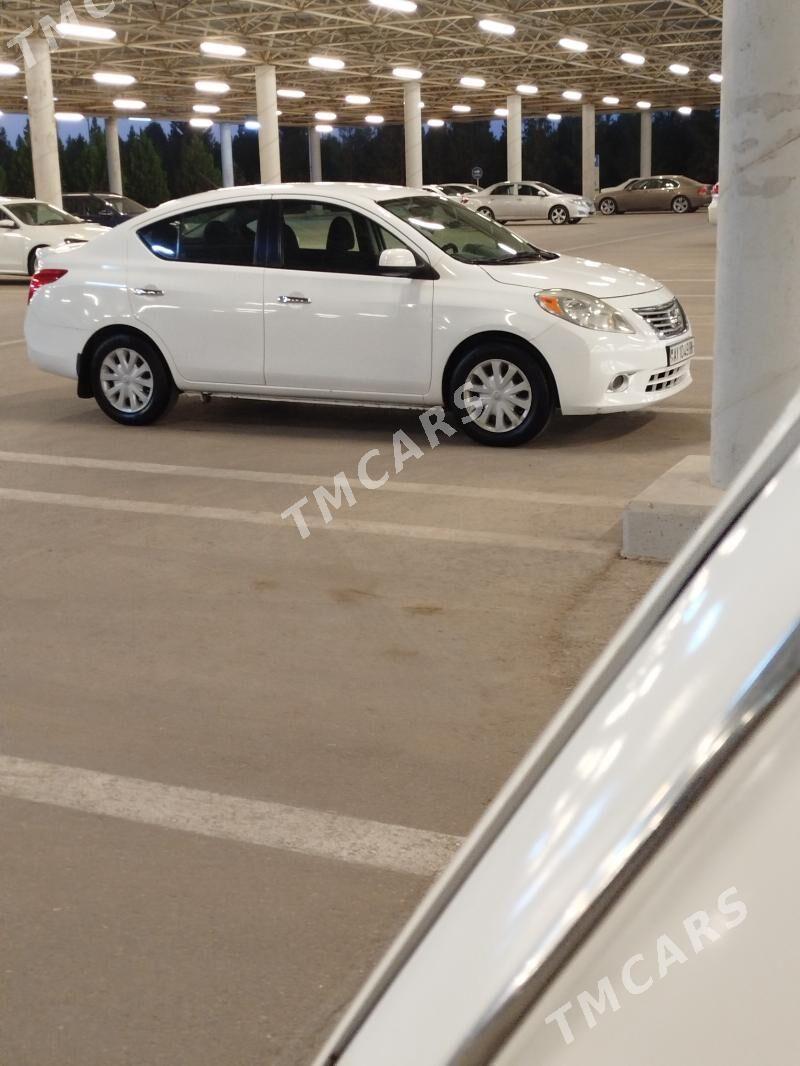 Nissan Versa 2013 - 100 000 TMT - Туркменбаши - img 2