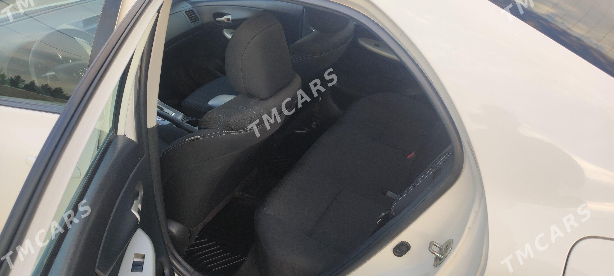Toyota Corolla 2012 - 155 000 TMT - Мары - img 7