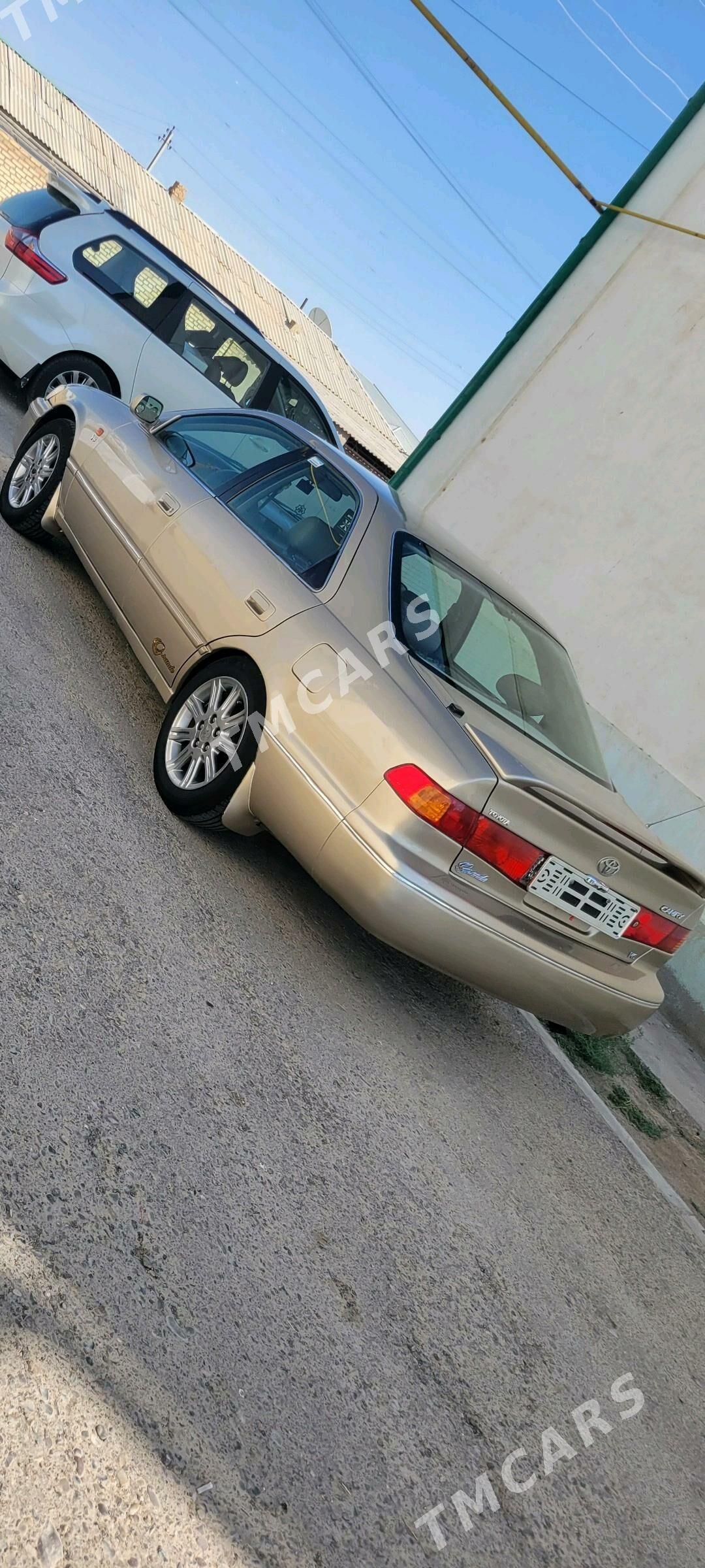 Toyota Camry 1999 - 140 000 TMT - Мары - img 2