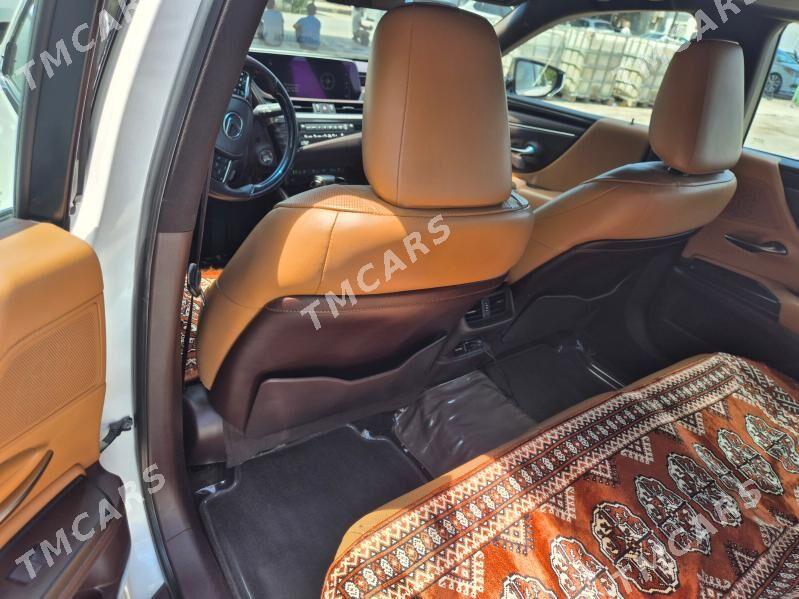 Lexus ES 350 2019 - 650 000 TMT - Мир 7 - img 7