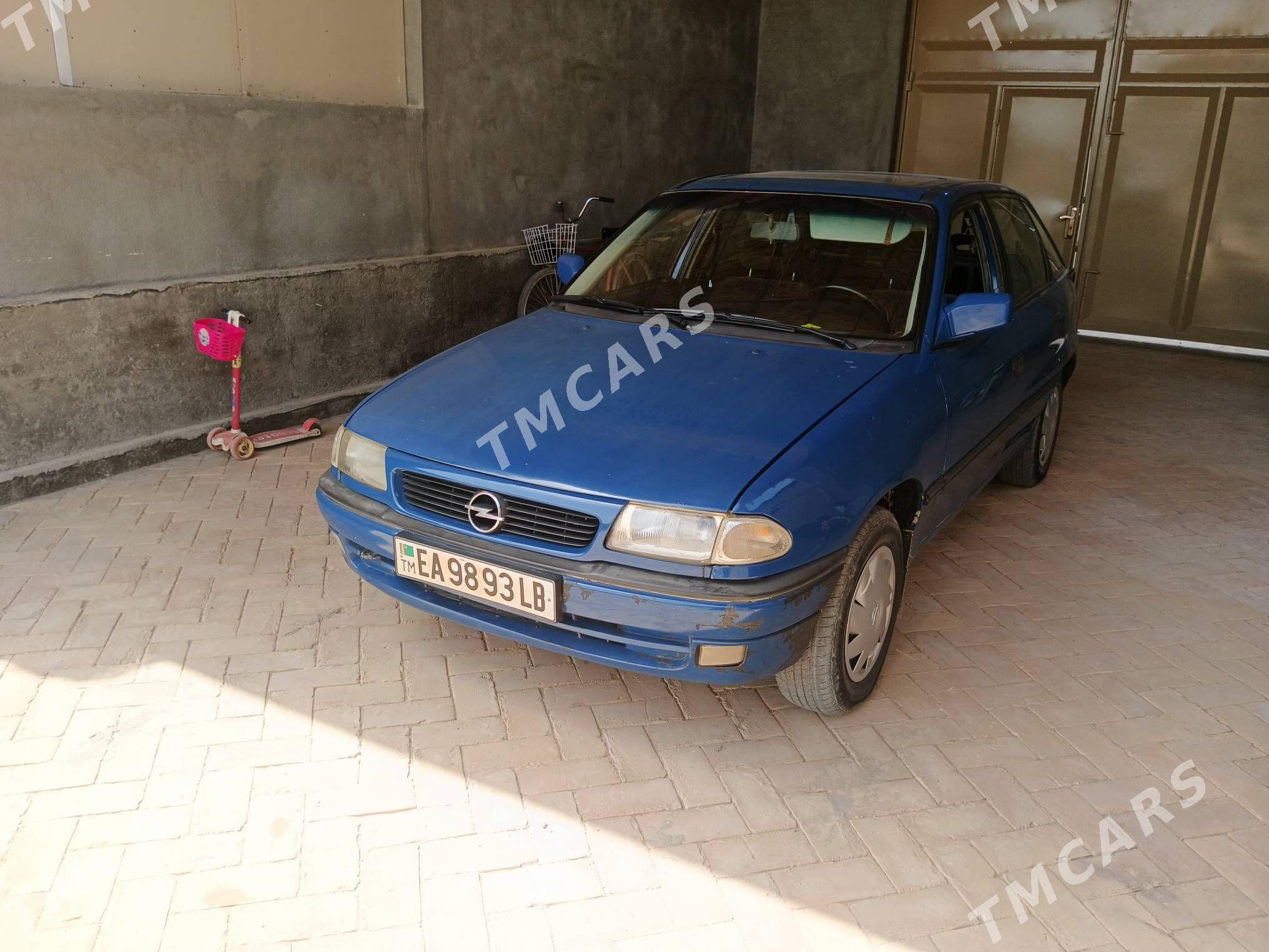 Opel Astra 1993 - 32 000 TMT - Керки - img 5