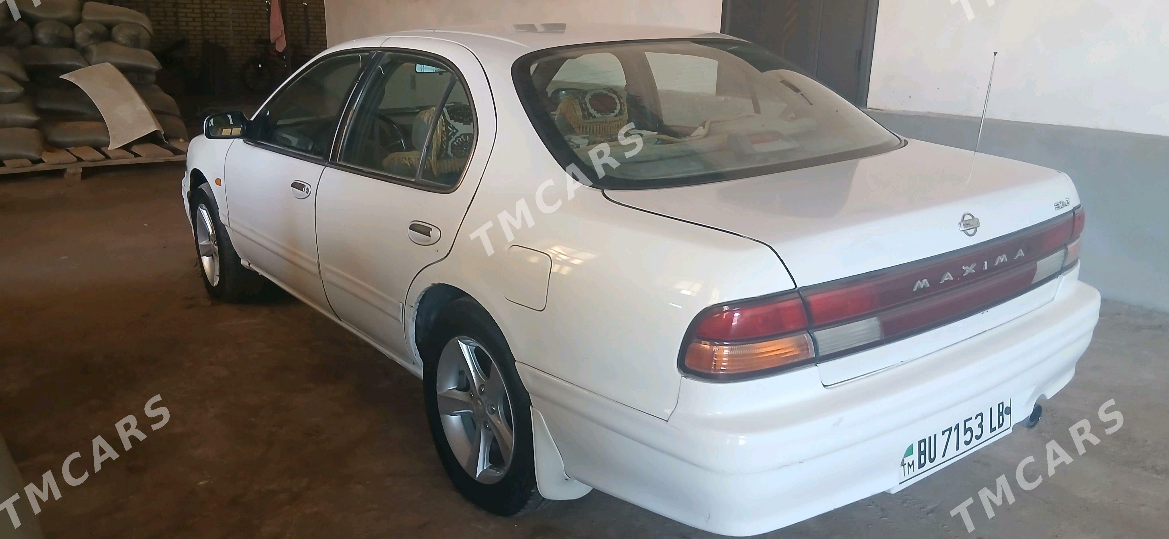 Nissan Maxima 1998 - 60 000 TMT - Kerki - img 3