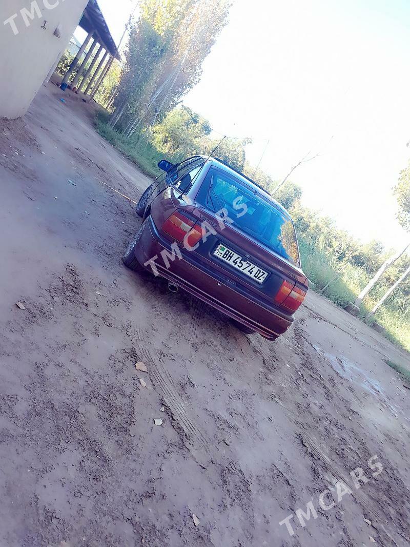 Opel Vectra 1992 - 23 000 TMT - Gurbansoltan Eje - img 5