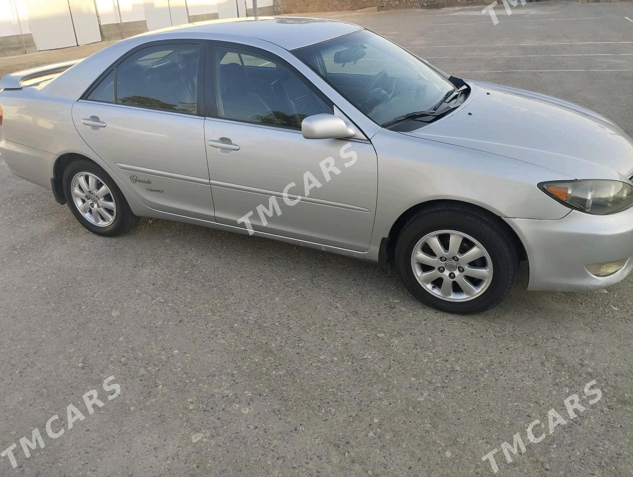 Toyota Camry 2005 - 160 000 TMT - Dänew - img 3