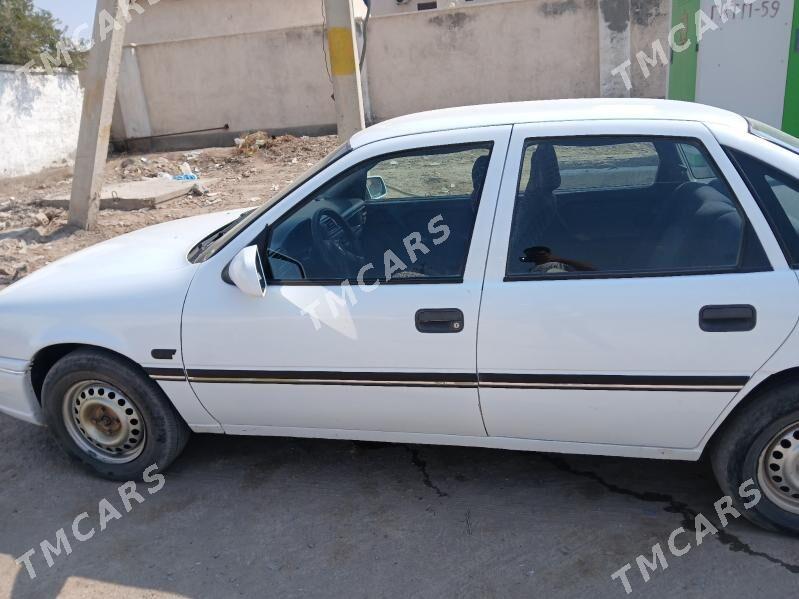 Opel Vectra 1993 - 40 000 TMT - Кёнеургенч - img 3