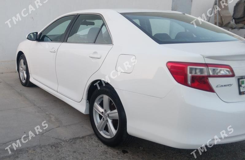 Toyota Camry 2012 - 185 000 TMT - Gyzylarbat - img 7