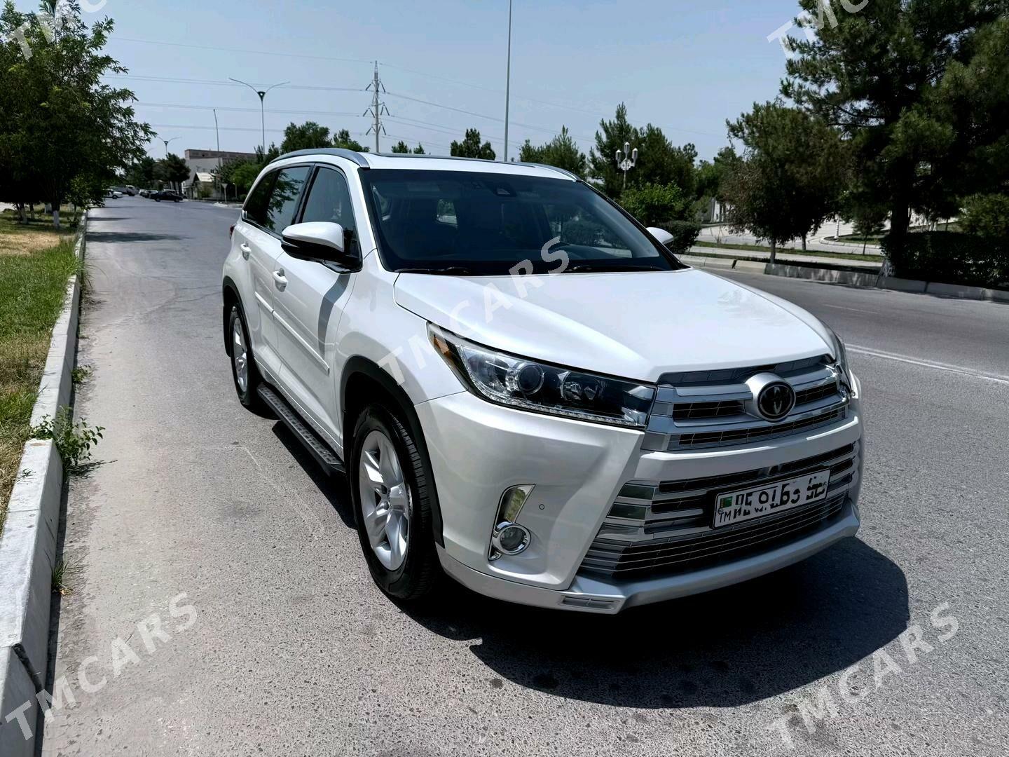 Toyota Highlander 2017 - 485 000 TMT - Туркменабат - img 2