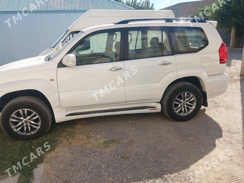 Toyota Land Cruiser Prado 2004 - 210 000 TMT - Aşgabat - img 4