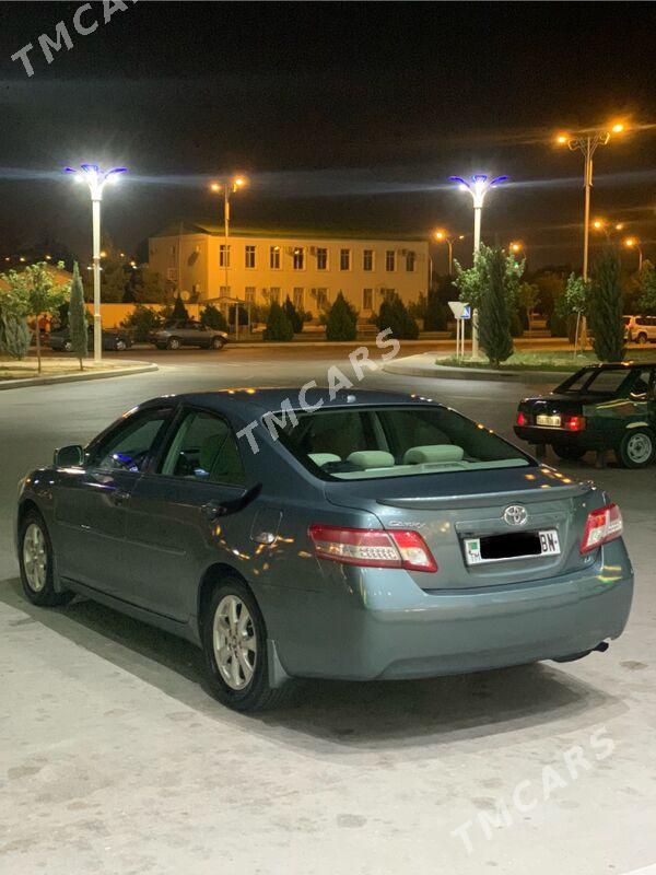 Toyota Camry 2011 - 210 000 TMT - Балканабат - img 9