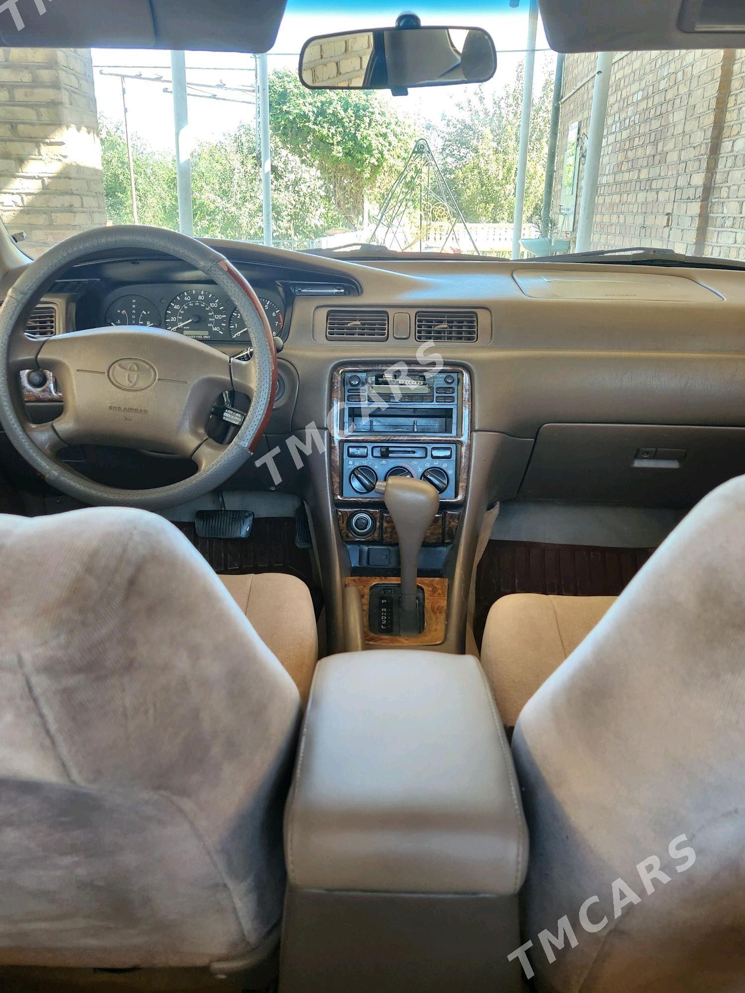 Toyota Camry 1998 - 176 000 TMT - Mary - img 4