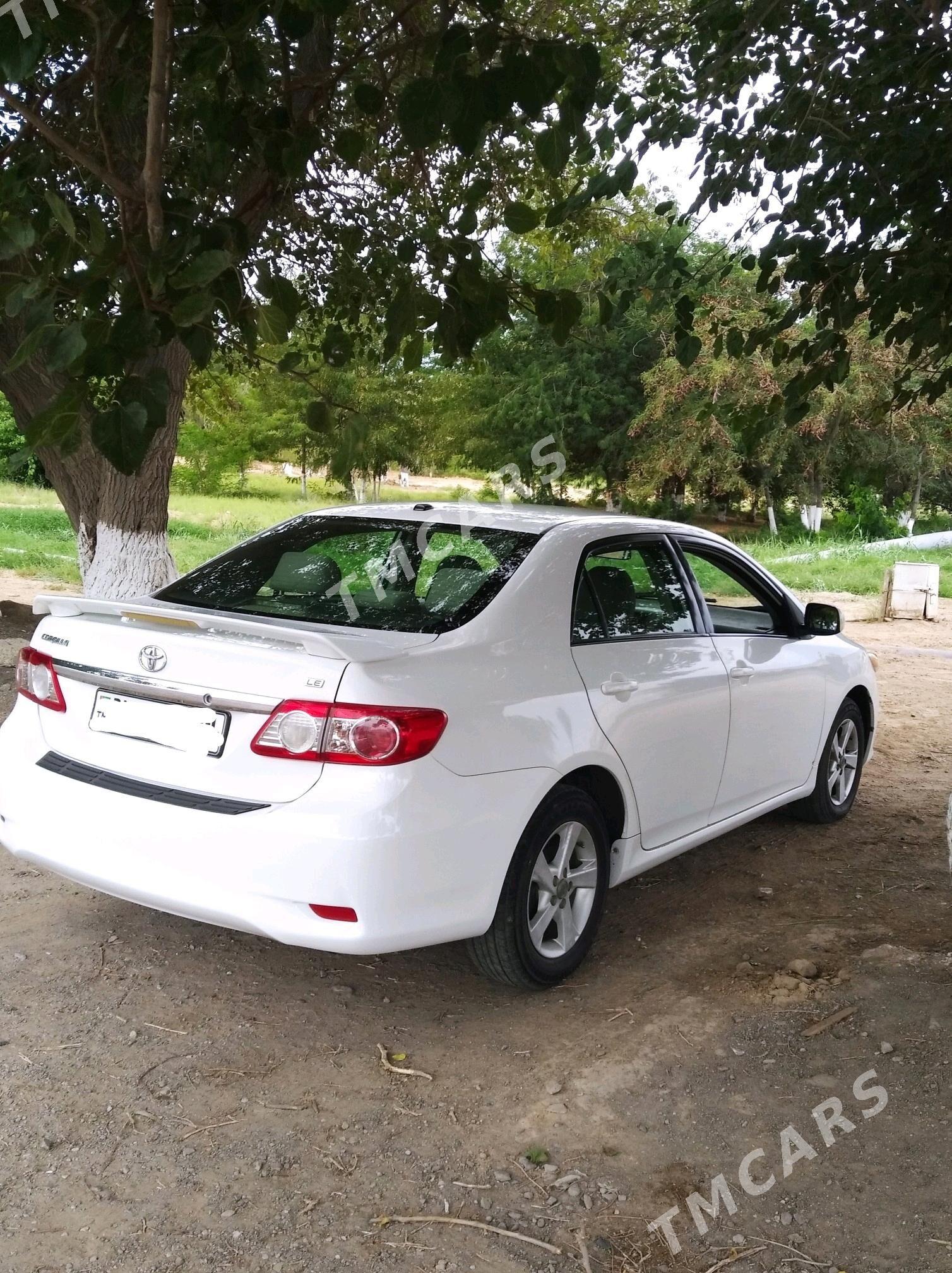 Toyota Corolla 2011 - 155 000 TMT - Туркменбаши - img 3
