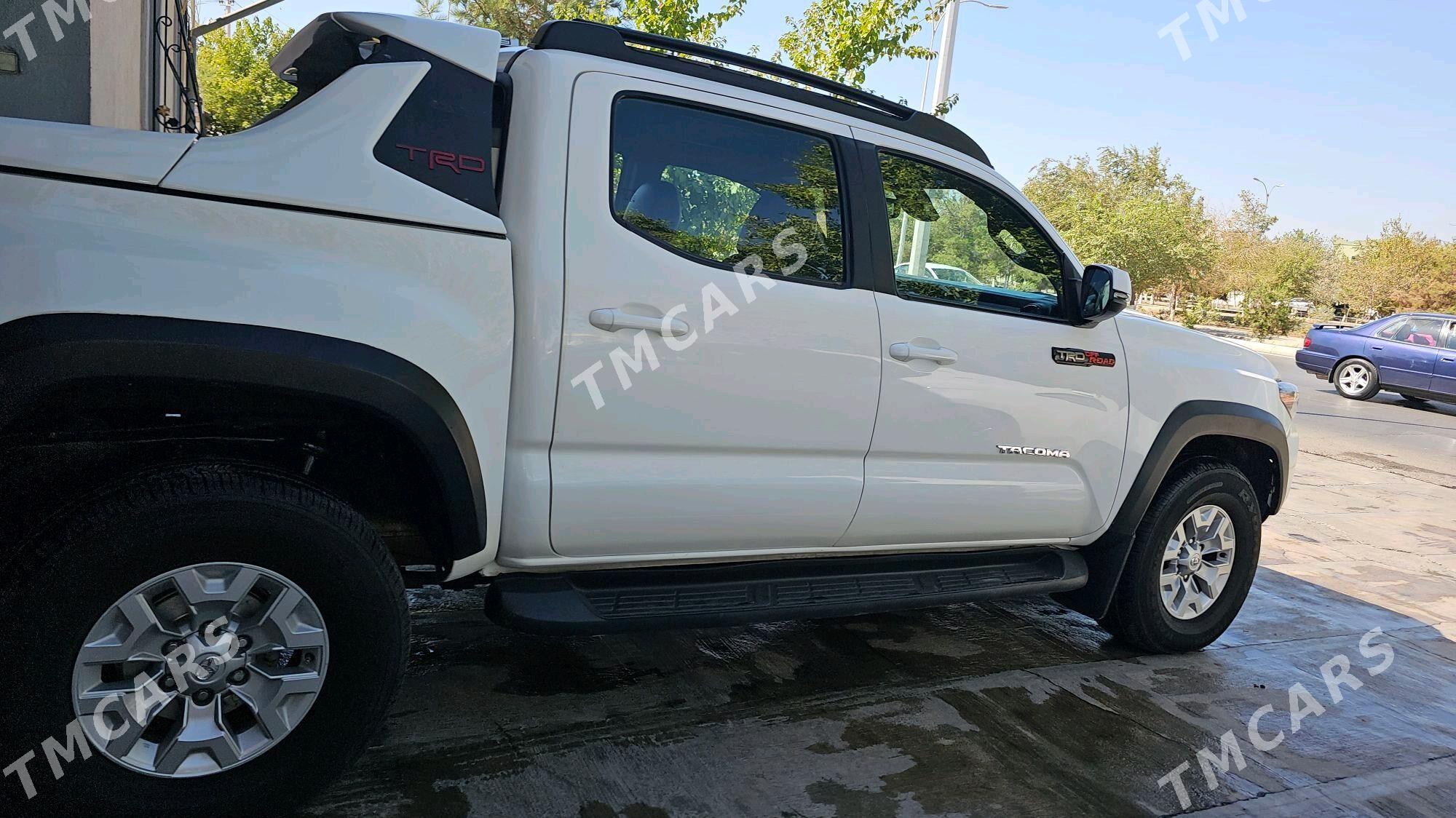 Toyota Tacoma 2022 - 360 000 TMT - Туркменабат - img 5