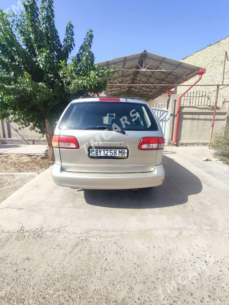 Toyota Sienna 2001 - 120 000 TMT - Türkmengala - img 5