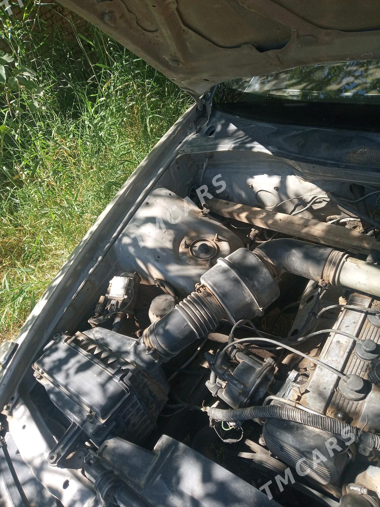 Toyota Mark II 1994 - 45 000 TMT - Мары - img 3