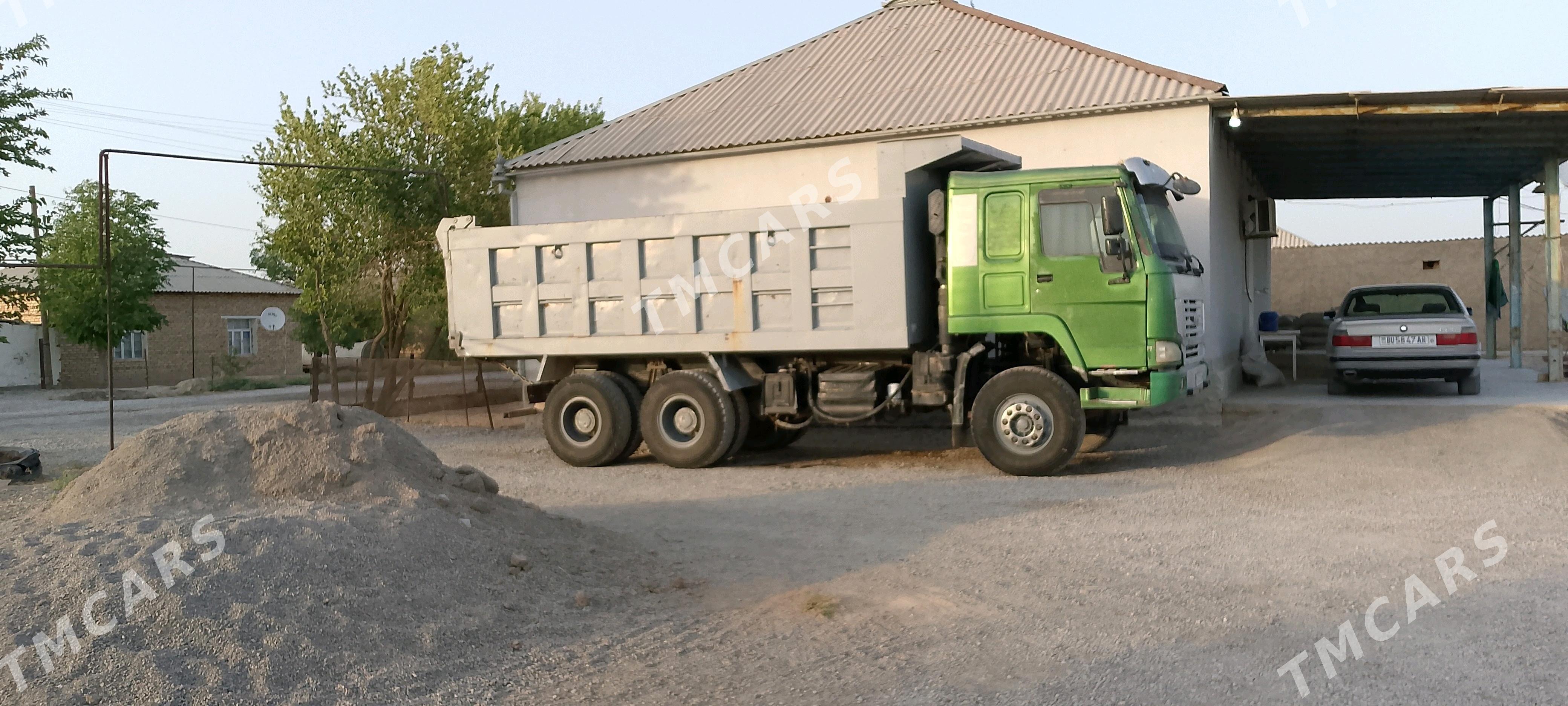 Howo Sinotruk 2009 - 280 000 TMT - Кака - img 6
