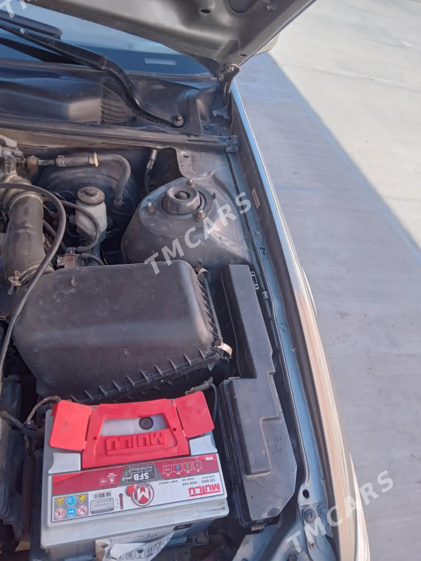 Toyota Camry 1998 - 112 000 TMT - Мары - img 6