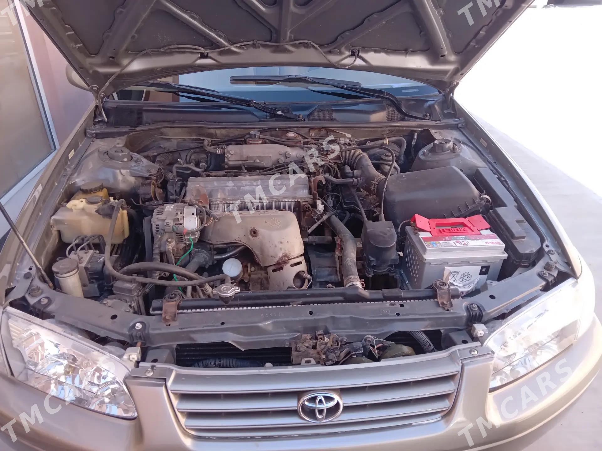 Toyota Camry 1998 - 112 000 TMT - Мары - img 9