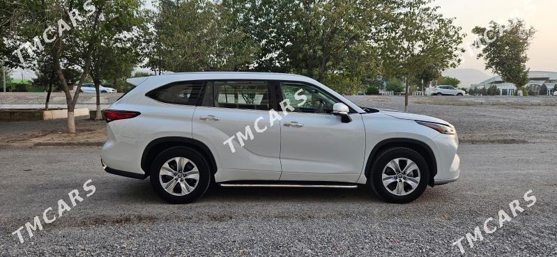 Toyota Highlander 2022 - 600 000 TMT - Aşgabat - img 5