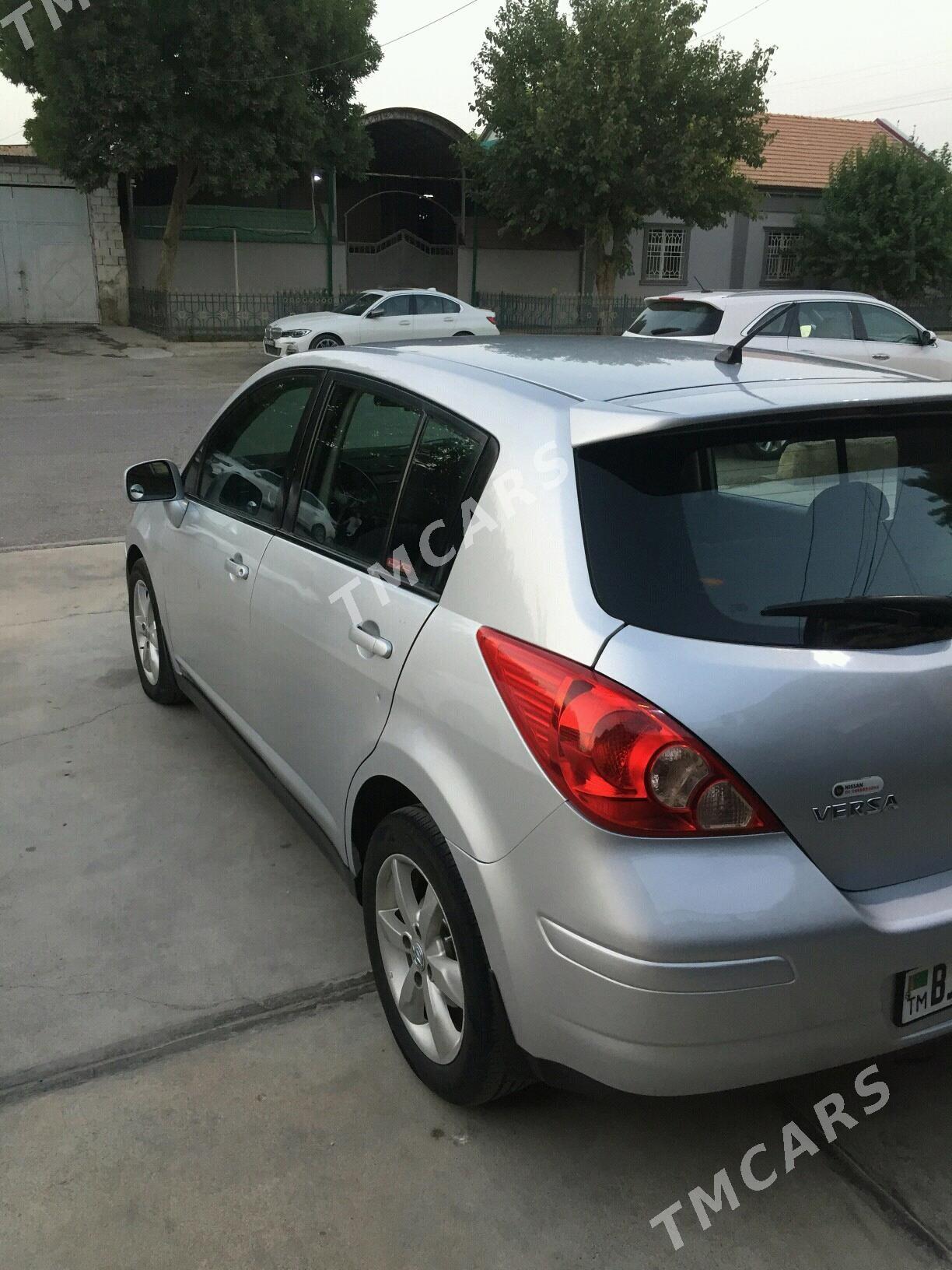 Nissan Versa 2010 - 142 000 TMT - Бузмеин ГРЭС - img 3