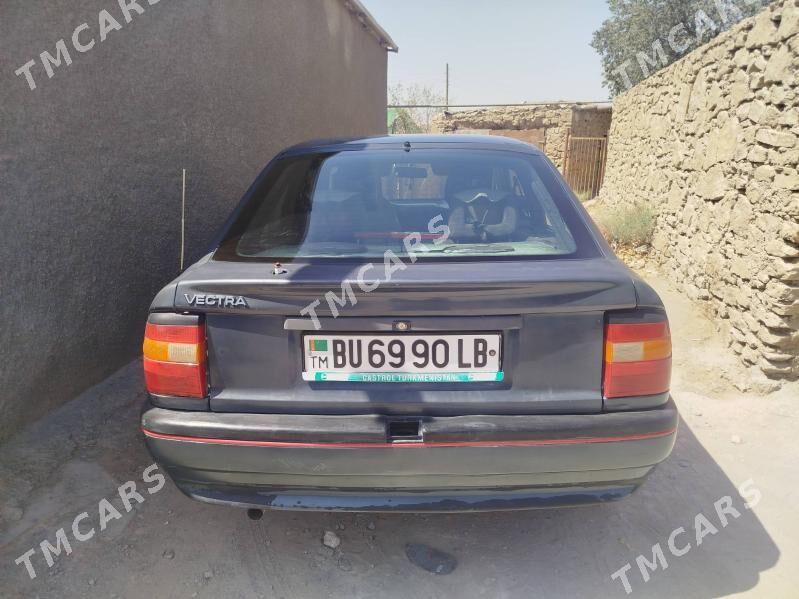 Opel Vectra 1990 - 26 000 TMT - Магданлы - img 2