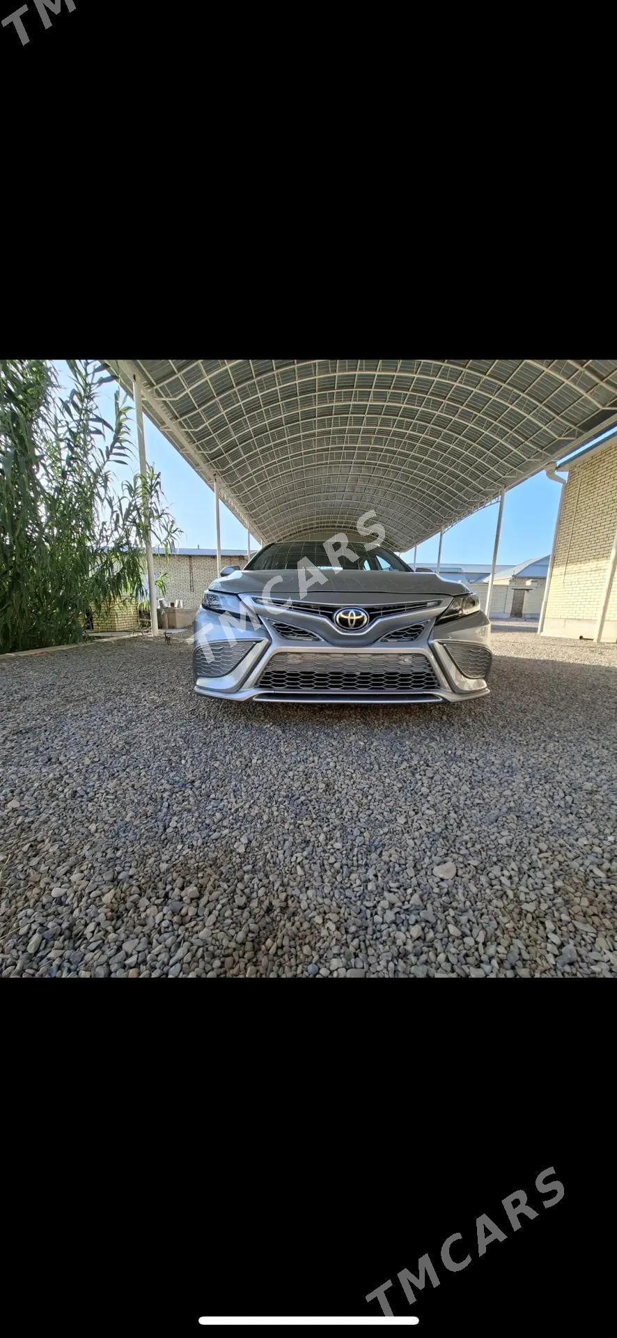 Toyota Camry 2021 - 300 000 TMT - Мары - img 8
