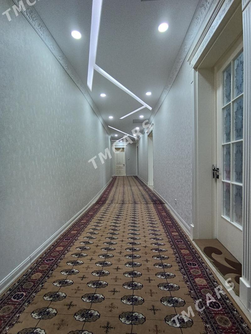 PODWOYSKOGO 4 KOM 195M2 5 ETAJ - Aşgabat - img 10