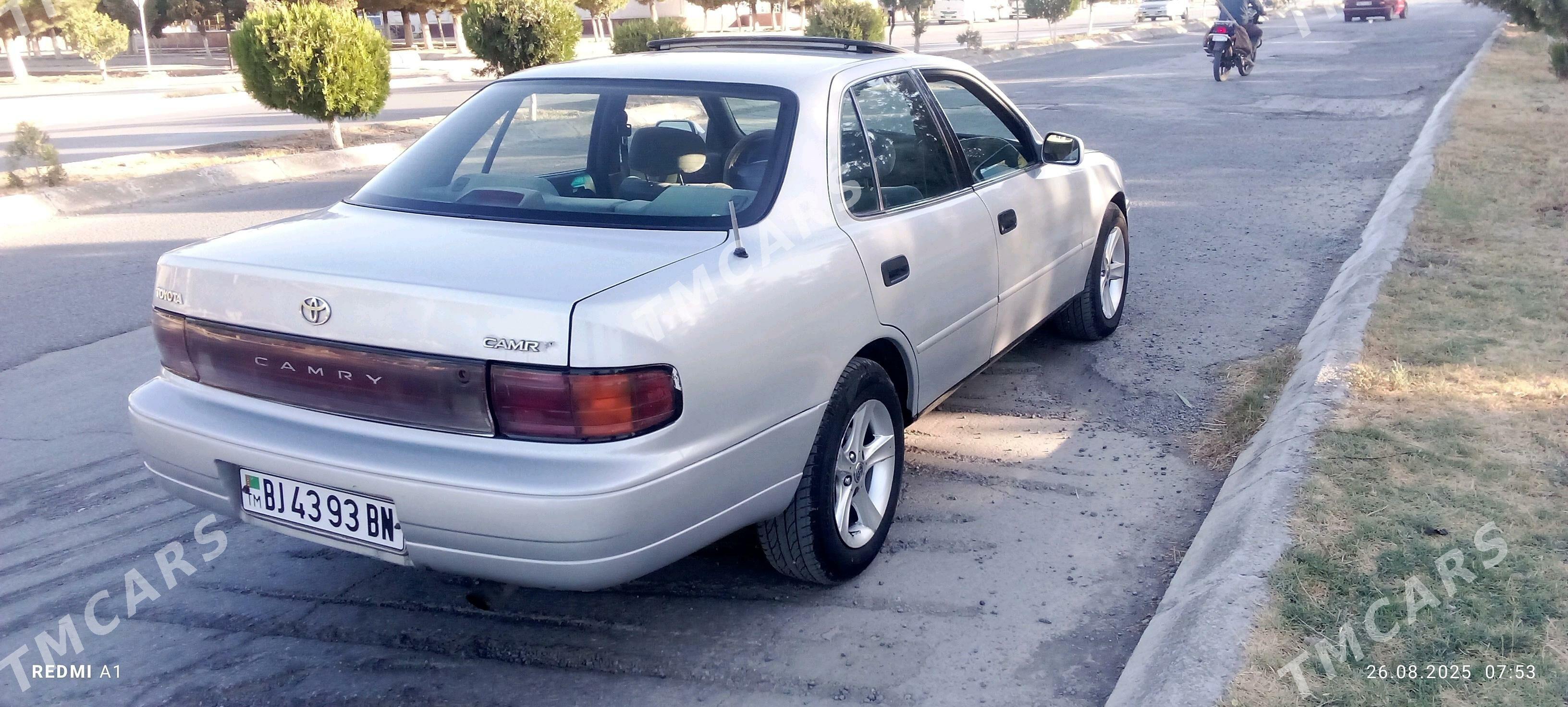 Toyota Camry 1993 - 90 000 TMT - Bereket - img 2