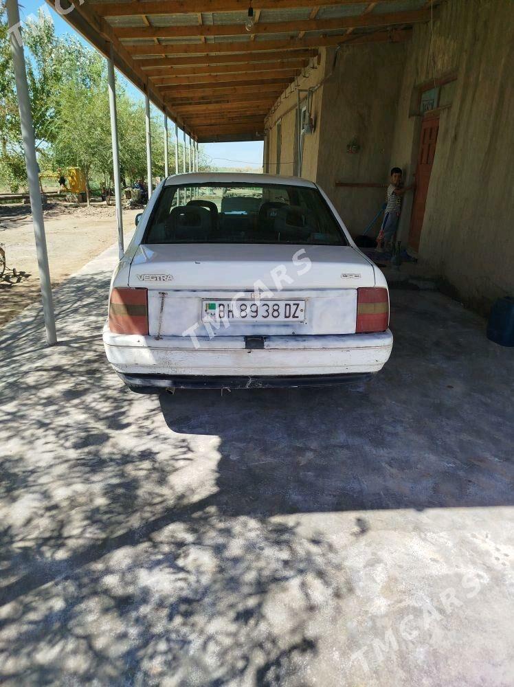 Opel Vectra 1991 - 30 000 TMT - Ruhubelent etraby - img 4