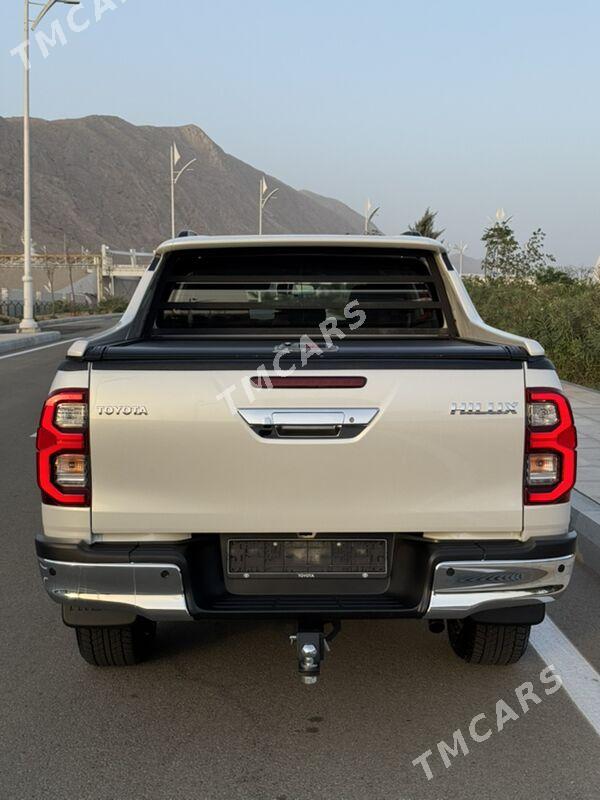 Toyota Hilux 2023 - 620 000 TMT - Türkmenbaşy - img 10