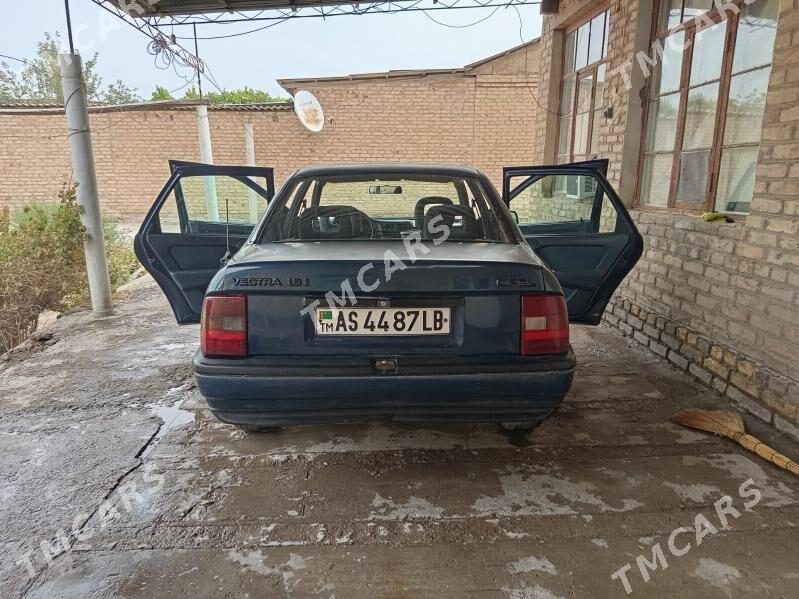 Opel Astra 1994 - 30 000 TMT - Саят - img 9