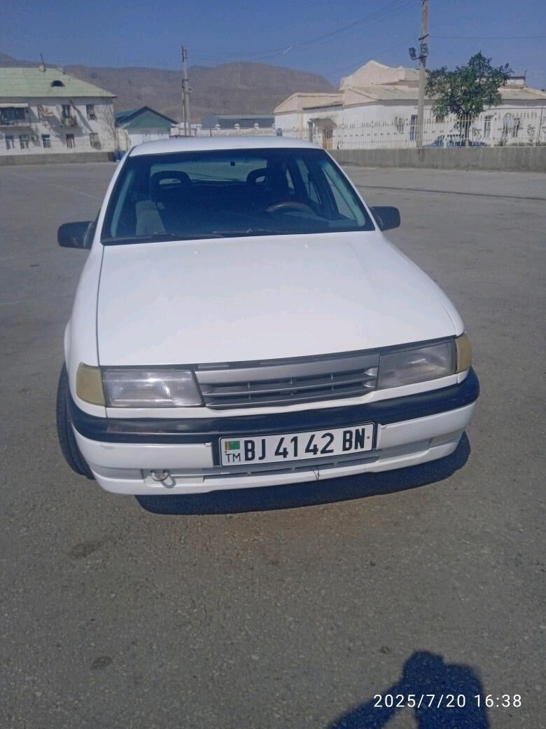 Opel Vectra 1991 - 30 000 TMT - Balkanabat - img 2