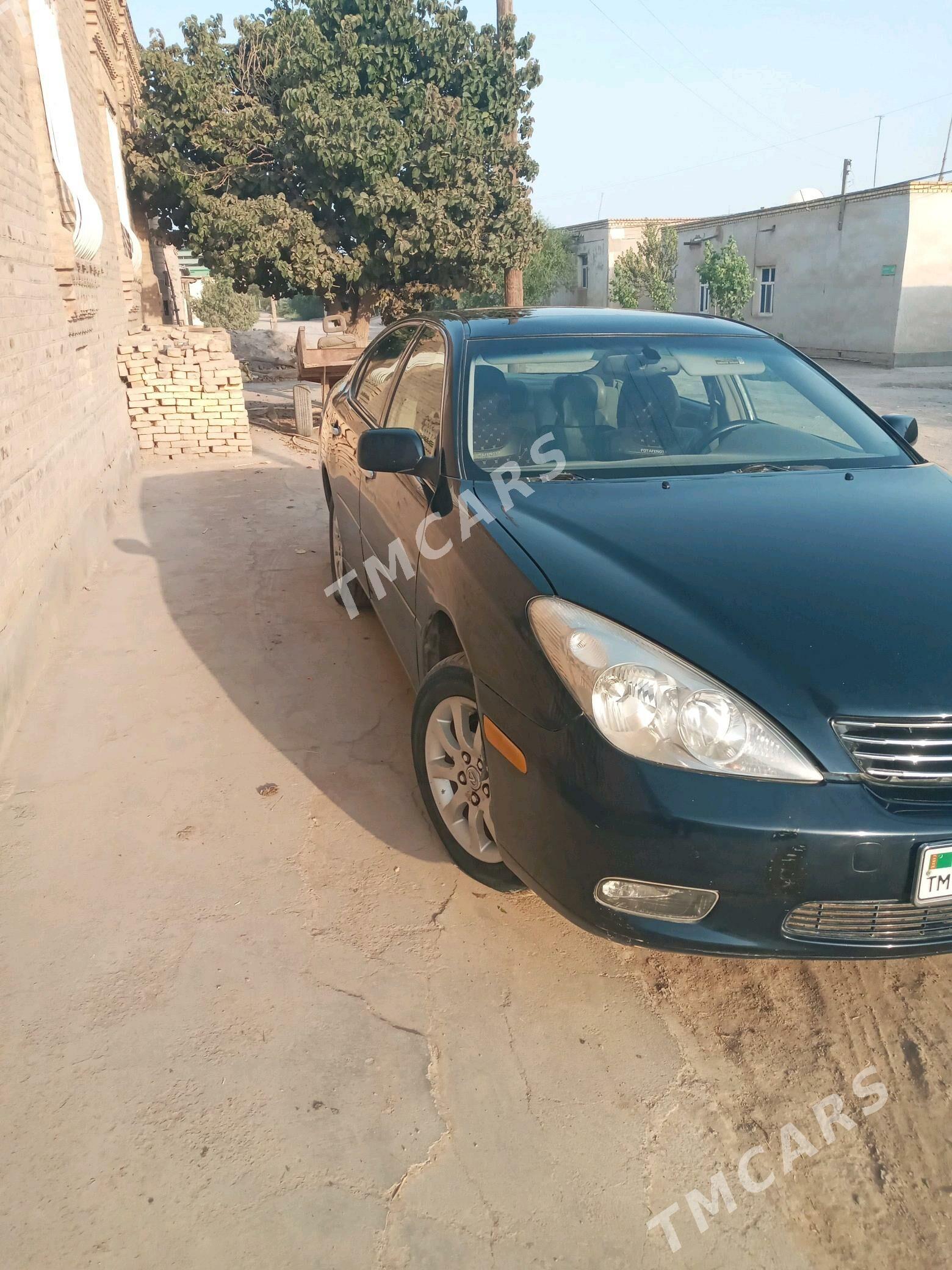 Lexus ES 300 2002 - 145 000 TMT - Gurbansoltan Eje - img 3