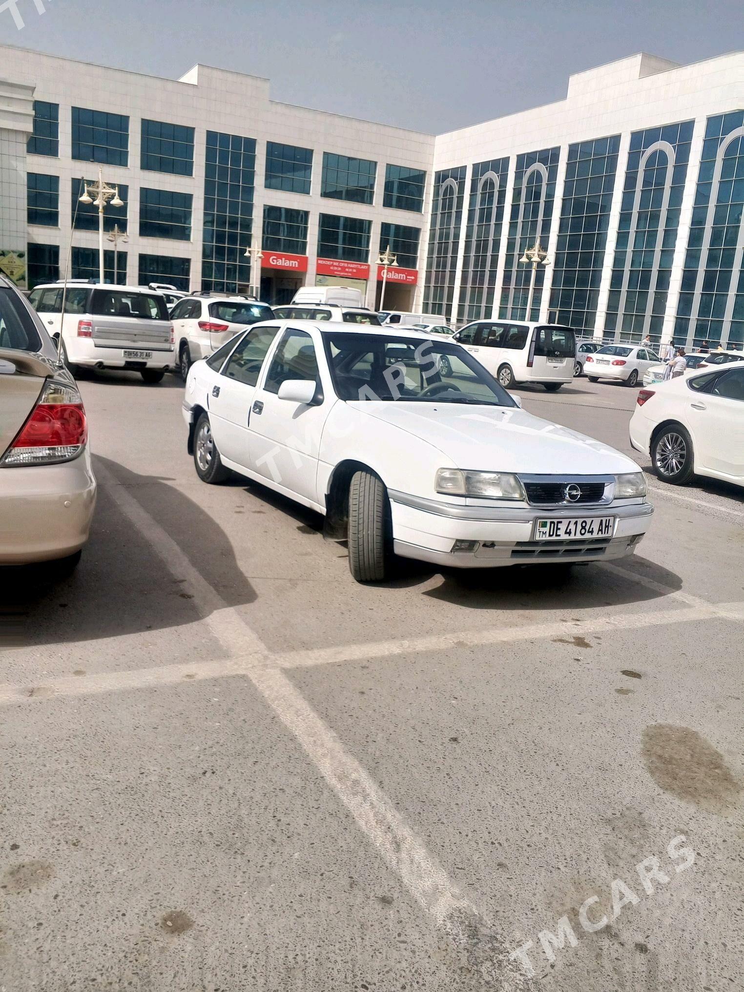 Opel Vectra 1991 - 40 000 TMT - Яшлык - img 4