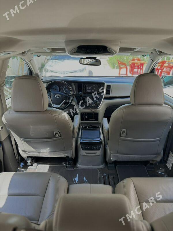 Toyota Sienna 2018 - 445 000 TMT - Aşgabat - img 6