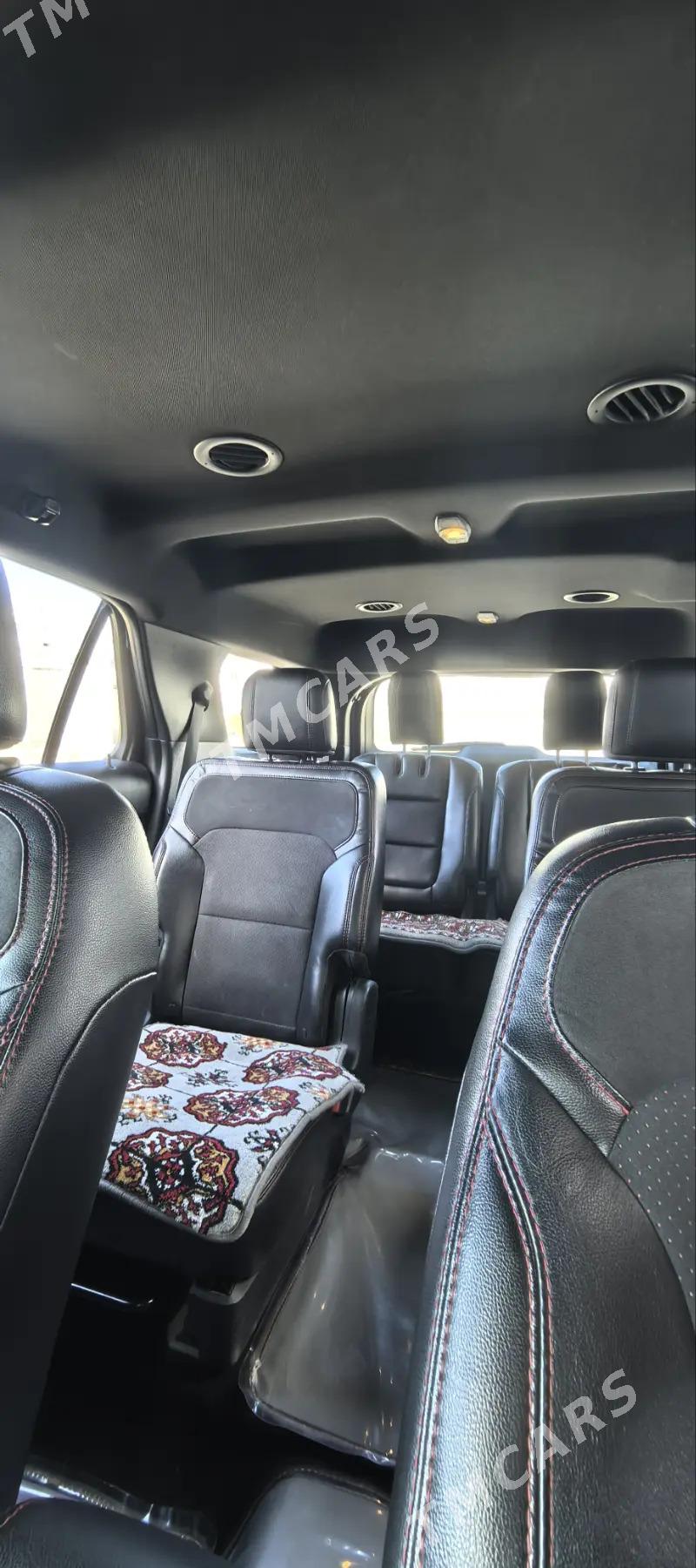 Ford Explorer 2018 - 340 000 TMT - Aşgabat - img 2