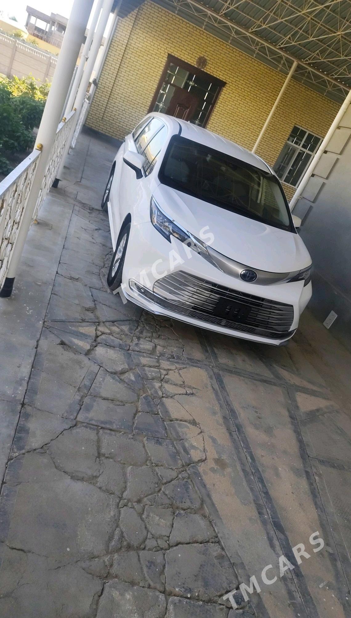 Toyota Sienna 2021 - 520 000 TMT - Mary - img 3