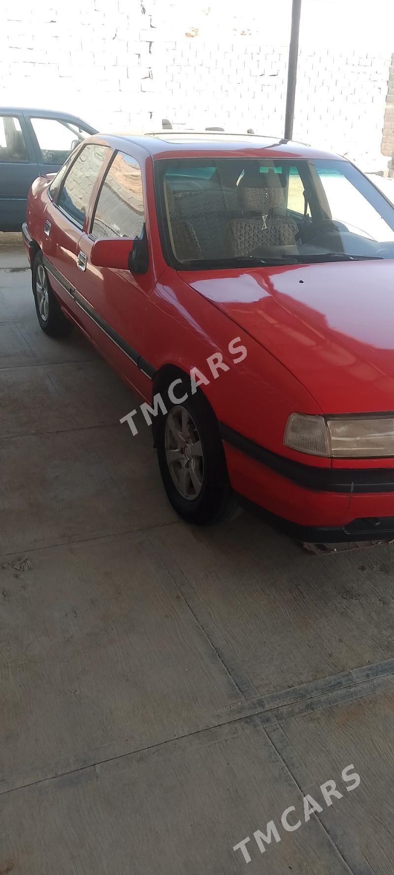 Opel Vectra 1991 - 31 000 TMT - Магданлы - img 3