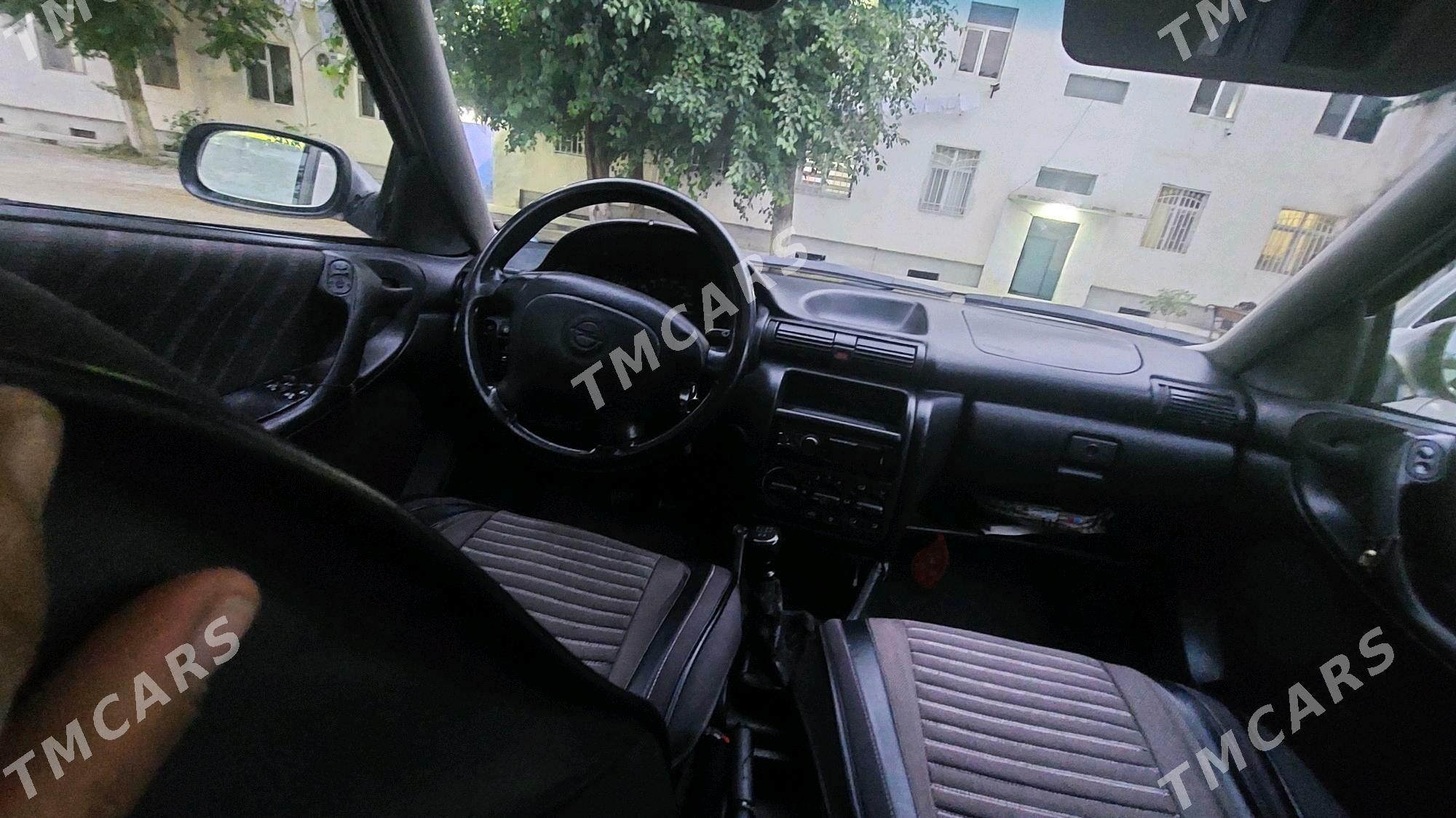 Opel Astra 1995 - 30 000 TMT - Ак-Бугдайский этрап - img 2