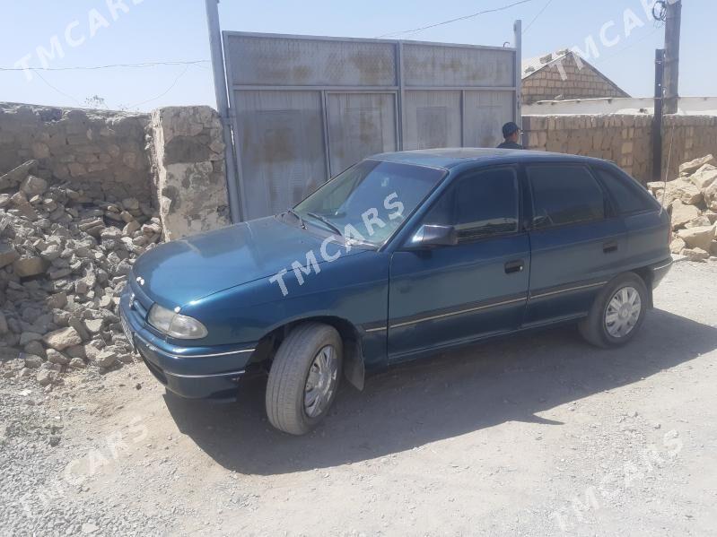 Opel Astra 1994 - 36 000 TMT - Магданлы - img 4