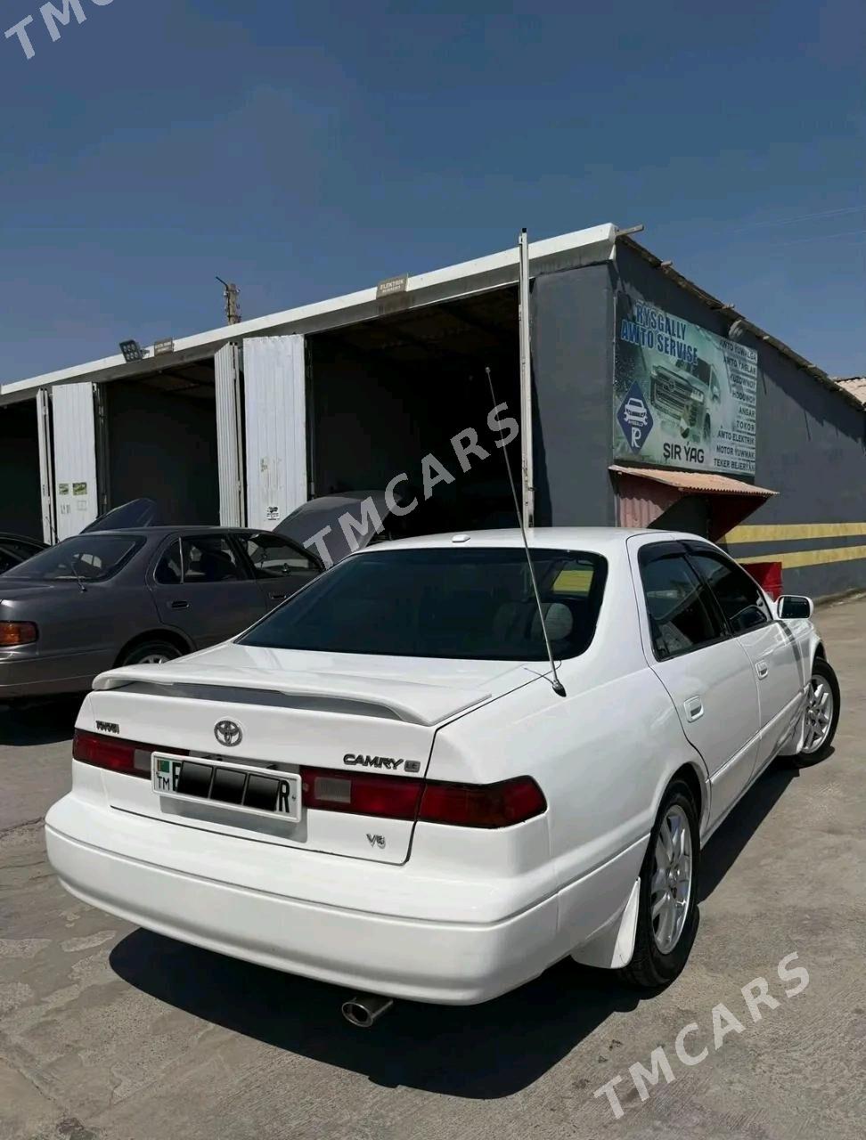 Toyota Camry 1999 - 130 000 TMT - Мары - img 7