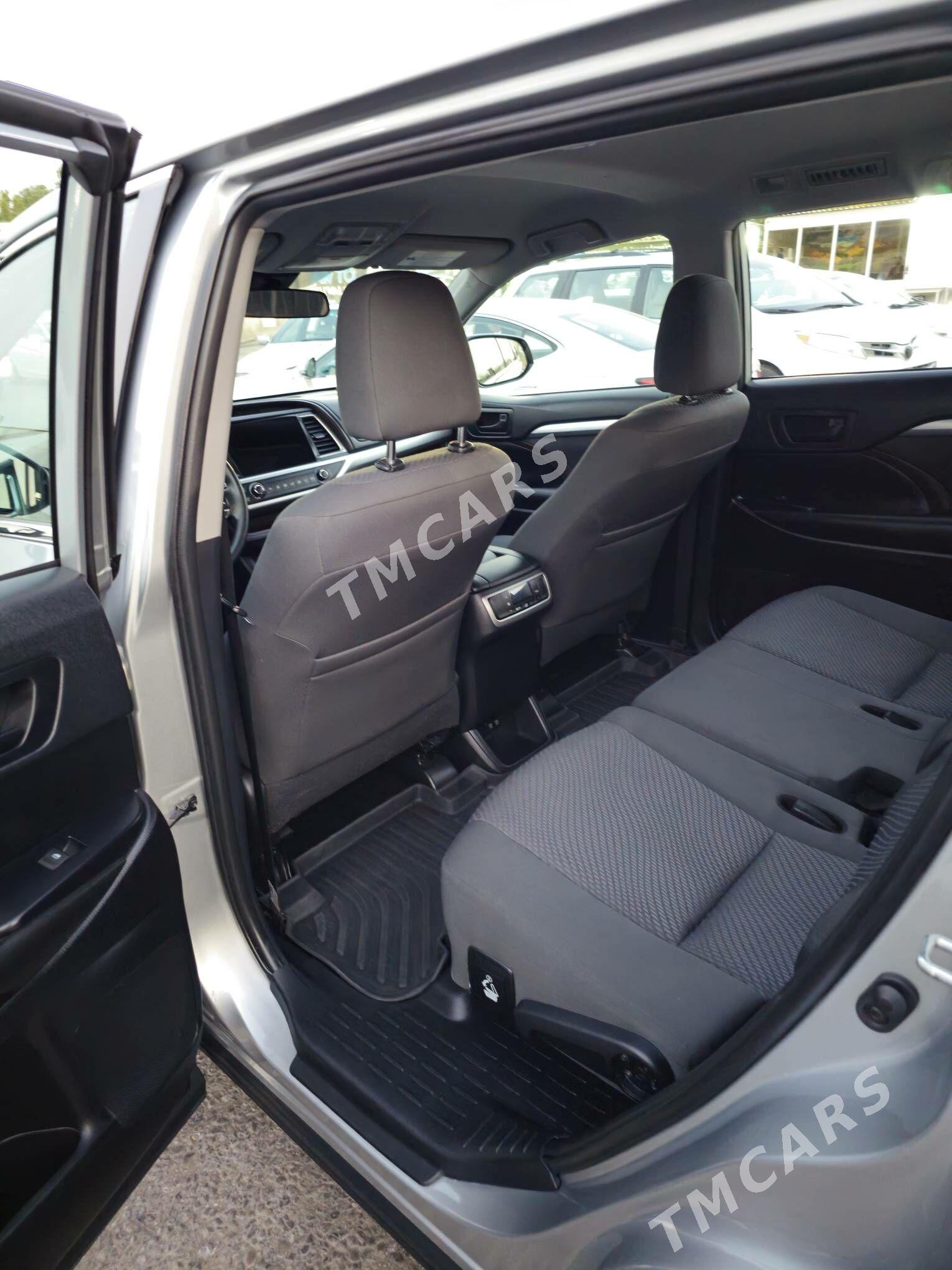 Toyota Highlander 2019 - 450 000 TMT - Aşgabat - img 6
