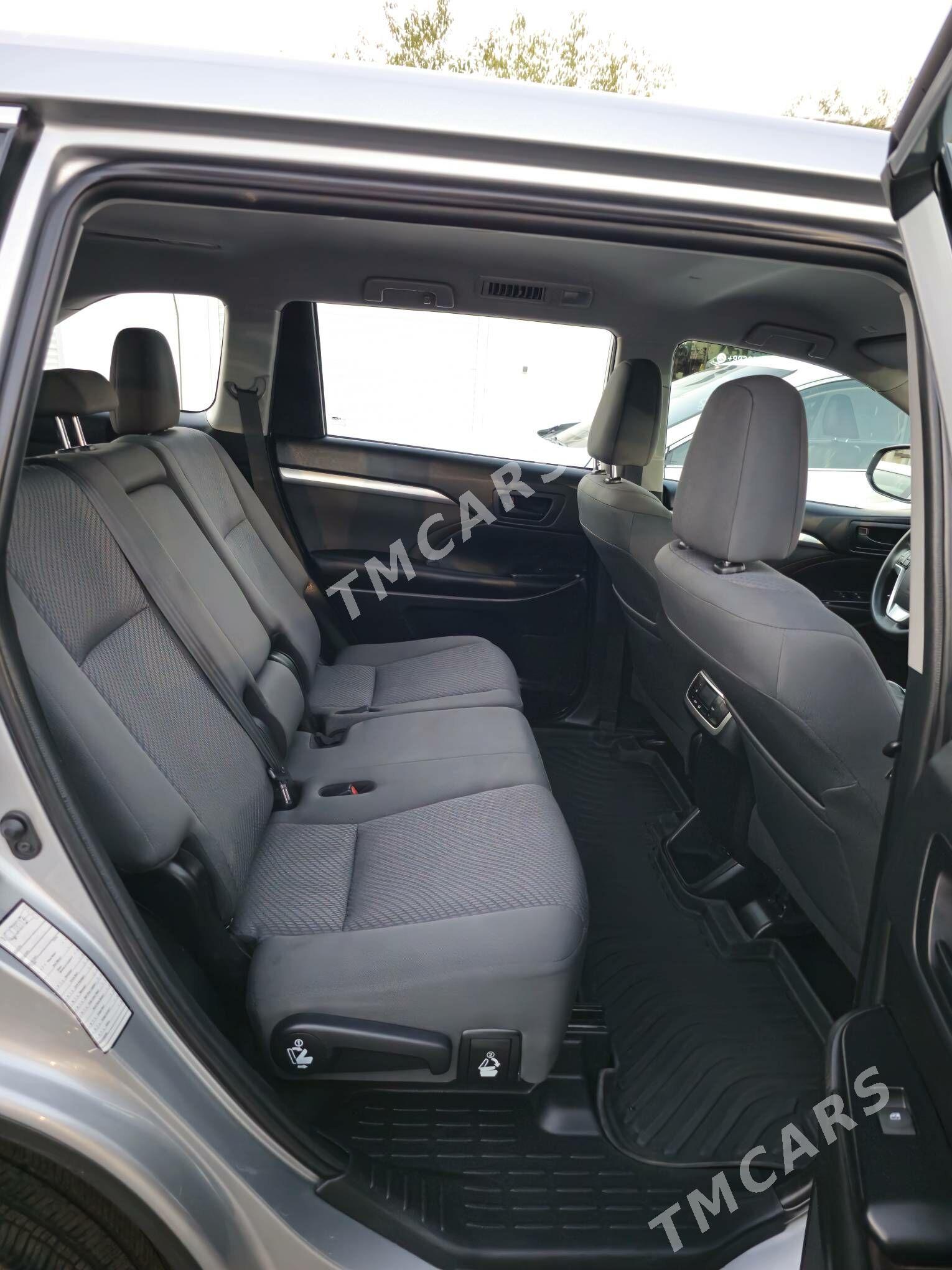 Toyota Highlander 2019 - 450 000 TMT - Aşgabat - img 5