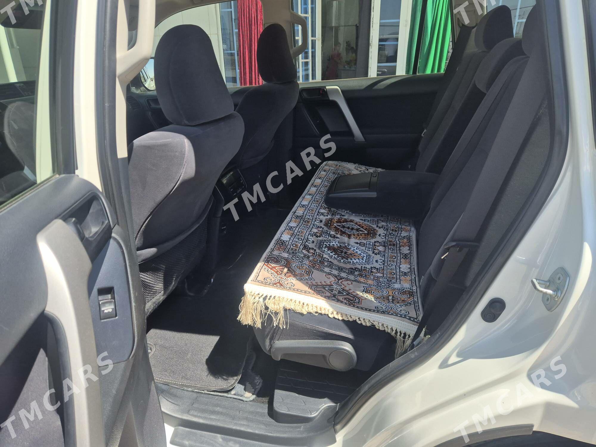 Toyota Land Cruiser Prado 2014 - 670 000 TMT - Türkmenabat - img 5