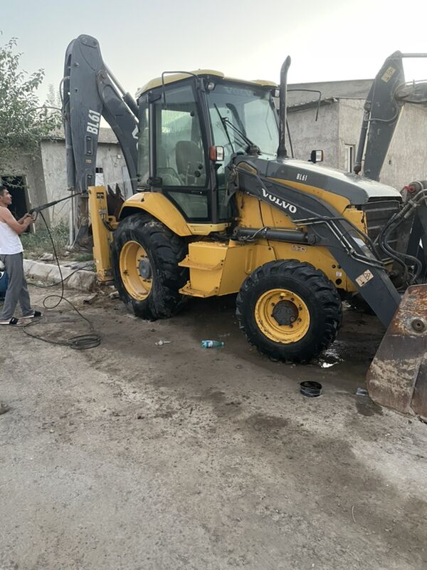 JCB 3CX Compact 2011 - 480 000 TMT - Бекреве - img 3
