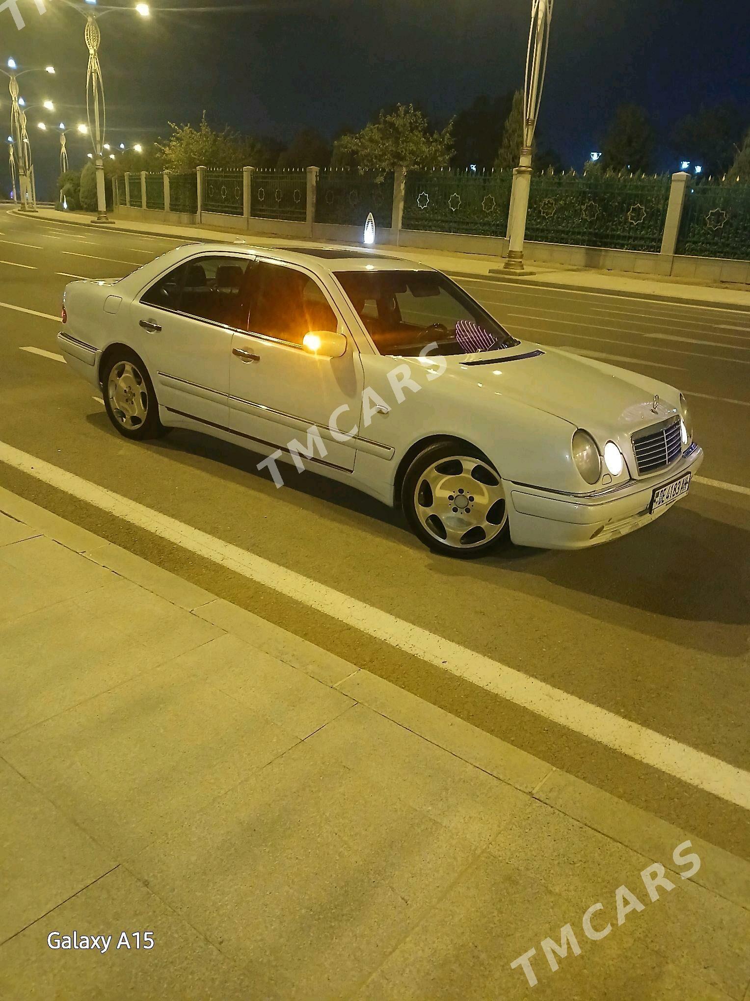 Mercedes-Benz E320 1999 - 150 000 TMT - Aşgabat - img 5