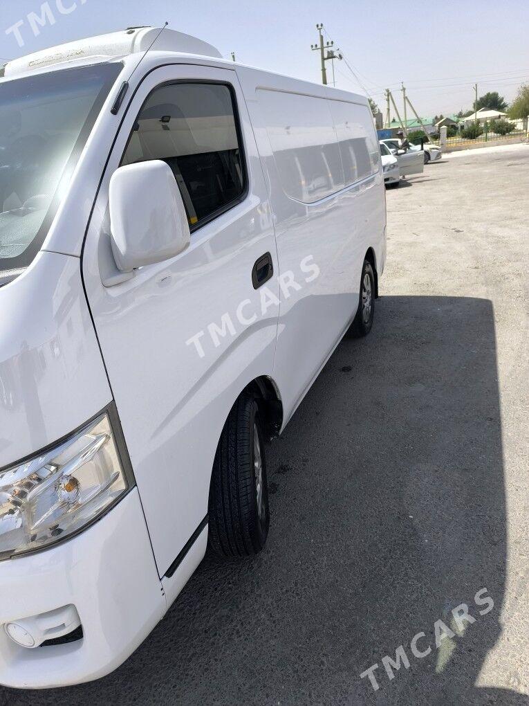 Toyota Hiace 2013 - 250 000 TMT - Aşgabat - img 3