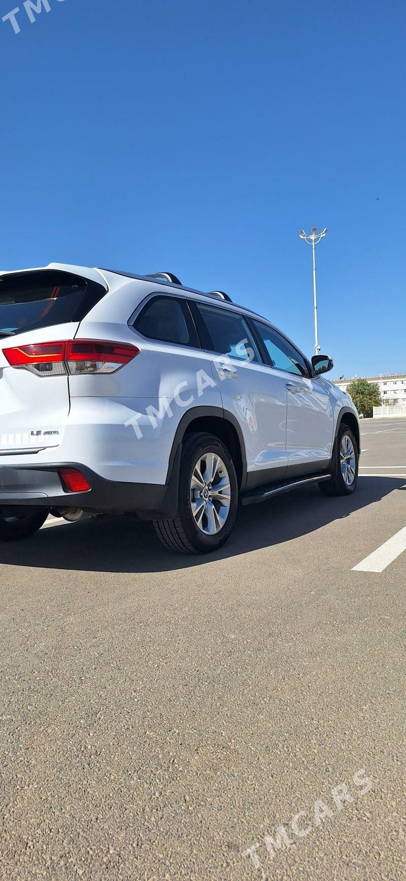Toyota Highlander 2019 - 380 000 TMT - Sakarçäge - img 3