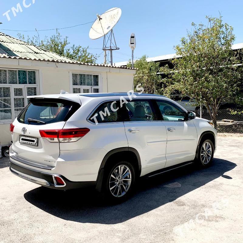 Toyota Highlander 2018 - 487 000 TMT - Ашхабад - img 3