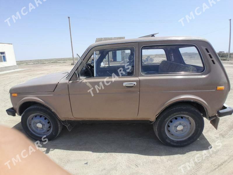 Lada Niva 1987 - 28 000 TMT - Esenguly - img 6