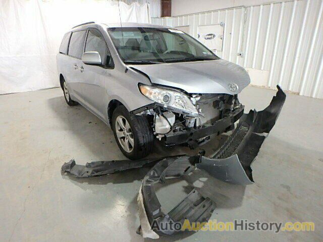 Toyota Sienna 2011 - 280 000 TMT - Şabat etr. - img 4